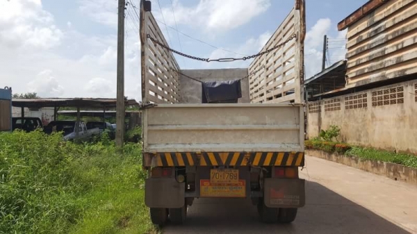 ขาย 195,000 ลูกพ่วง 2 เพลา ไม่ดั้ม ยาว 6 เมตร ช่วงล่างเพลาเหลี่ยม ทะเบียนพร้อมโอน รถอยู่ จ.อุดรธานี090-772-3710,090-772-3708