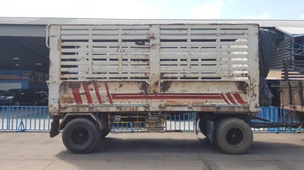 ขาย 195,000 ลูกพ่วง 2 เพลา ไม่ดั้ม ยาว 6 เมตร ช่วงล่างเพลาเหลี่ยม ทะเบียนพร้อมโอน รถอยู่ จ.อุดรธานี090-772-3710,090-772-3708