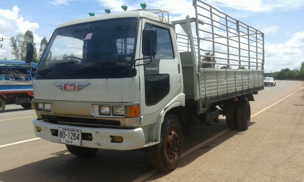 Hino Fc2W 120แรง ห้างแท้ปี36 พวงมาลัยเพาเวอร ภาสีเต้ม เล่มพร้อมโอน กะบะยาว5.5ม Hino Fc2W 120แรง ห้างแท้ปี36 พวงมาลัยเพาเวอร ภาสีเต้ม เล่มพร้อมโอน กะบะยาว5.5ม