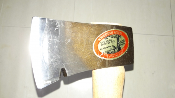 ขายขวานสวีเดน MADE IN SWEDEN.ใหม่เก่าเก็บสวยเหมาะมือ