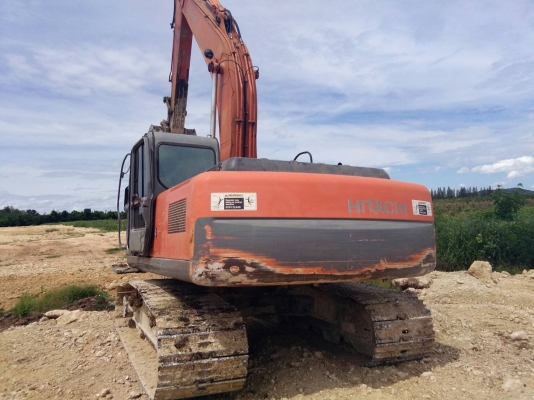 ขายด่วน!! Hitachi ZX200-1 ไมล์ ชม. 10,973 สภาพพร้อมใช้ค่ะ