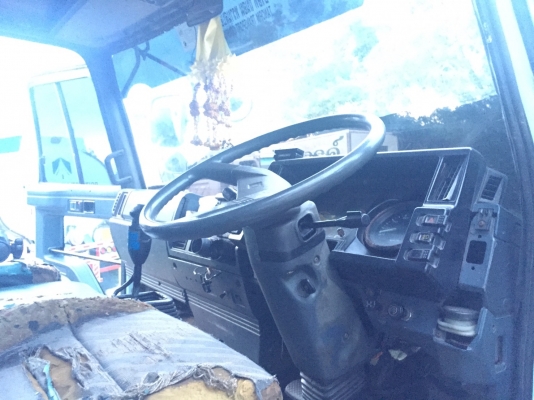 ขายรถ10ล้อหัวลาก ISUZU FXZ23KFR เครื่อง240แรงม้าปี37ฟ้าแท้ สนใจโทร 081-970-1072