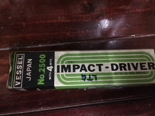 ขายไขควงตอกVESSEL  Made in Japan.ใหม่เก่าเก็บ