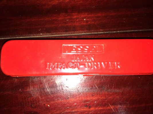 ขายไขควงตอกVESSEL  Made in Japan.ใหม่เก่าเก็บ