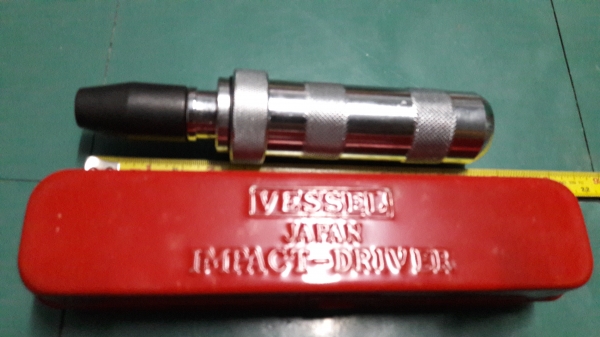 ขายไขควงตอกVESSEL  Made in Japan.ใหม่เก่าเก็บ