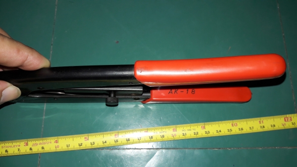 ขายคีมย้ำสายไฟตรากุ้งAK-18 5.5,8,14mm2 LOBSTER MADE IN JAPAN. ใหม่เก่าเก็บ