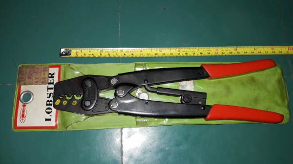 ขายคีมย้ำสายไฟตรากุ้งAK-18 5.5,8,14mm2 LOBSTER MADE IN JAPAN. ใหม่เก่าเก็บ ขายคีมย้ำสายไฟตรากุ้งAK-18 5.5,8,14mm2 LOBSTER MADE IN JAPAN. ใหม่เก่าเก็บ