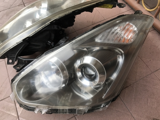 ไฟหน้า WISH ตัวไมเนอรซีน่อนเเท้เก่าญี่ปุ่นขามีหัก1ข้างตามรูปเชื่อมได้ครับ ไฟหน้า WISH ตัวไมเนอรซีน่อนเเท้เก่าญี่ปุ่นขามีหัก1ข้างตามรูปเชื่อมได้ครับ