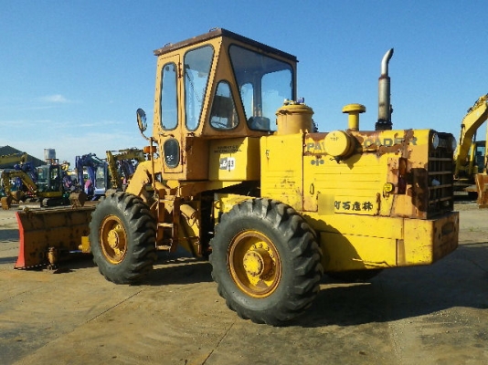 ขายรถตัก ยี่ห้อ KOMATSU รุ่น JH63K