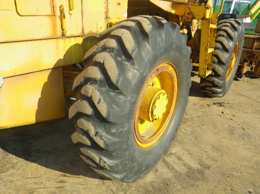 ขายรถตัก ยี่ห้อ KOMATSU รุ่น JH63K