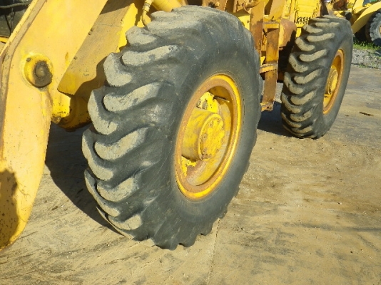 ขายรถตัก ยี่ห้อ KOMATSU รุ่น JH63K