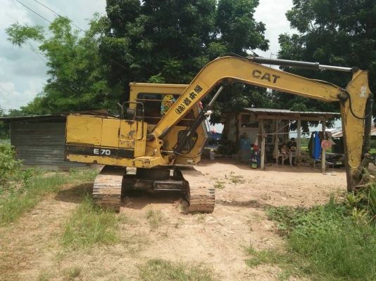 Cat E 70 สะภาพพร้อมใช้ 370000 ต่อรอง เจ้าของขายเอง 0847097532 Cat E 70 สะภาพพร้อมใช้ 370000 ต่อรอง เจ้าของขายเอง 0847097532