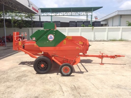 เครื่องอัดฟาง KMT  K1600S