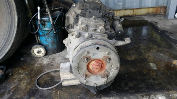 ขายเกียร HINO 8 เกียร์ รุ่นใหม่ ครัช 17 นิ้ว