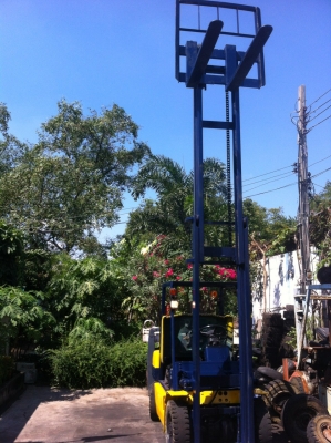 ขายรถยก โฟล์คลิฟท์ komatsu FD30-11 เสา 4.5