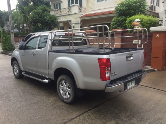 ยาง Bridgestone 245 70 16 ปี17 ดอกเต็ม ไม่มีปะ เนื้อนิ่มๆ ใช้ยาว ราคาไม่แพง ยาง Bridgestone 245 70 16 ปี17 ดอกเต็ม ไม่มีปะ เนื้อนิ่มๆ ใช้ยาว ราคาไม่แพง