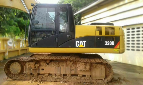 ขายรถแบ็คโฮ CAT 320D JAPAN แท้ ใช้งาน 7,912 ชั่วโมง สภาพดี พร้อมใช้งาน