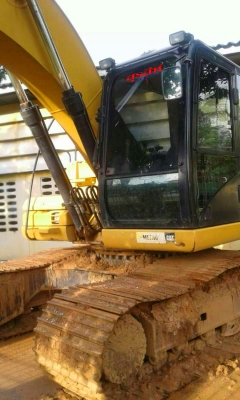 ขายรถแบ็คโฮ CAT 320D JAPAN แท้ ใช้งาน 7,912 ชั่วโมง สภาพดี พร้อมใช้งาน