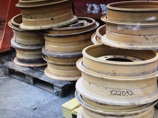 จำหน่ายกะทะล้อรถเกรดเดอร์