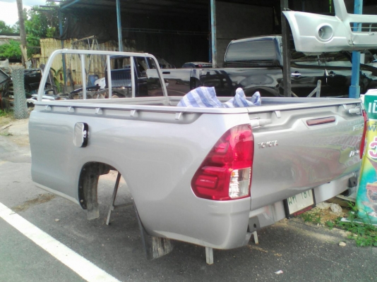 ขาย กระบะหลัง revo สวยใหม่