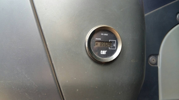 ขายด่วนรถแบคโฮCAT320D เอกสารพร้อมเล่ม รถ ทำงานได้ 8550 ชั่วโมง