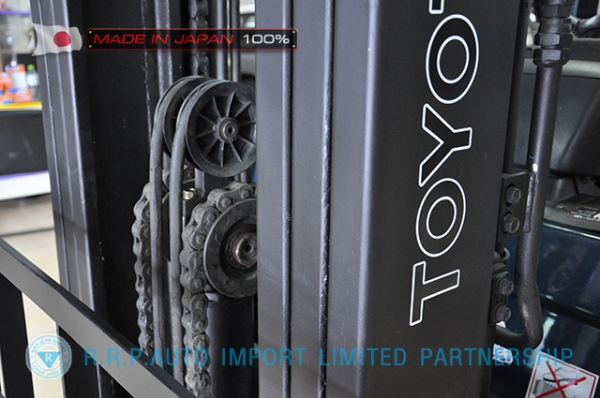 ขายรถโฟล์คลิฟท์มือสอง TOYOTA รุ่น 7FD30-18509 นำเข้าจากประเทศญี่ปุ่น 100\% ไม่เคยใช้งานในไทย