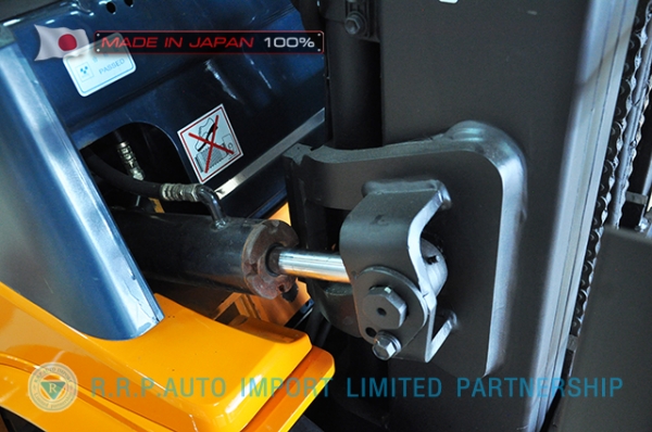 ขายรถโฟล์คลิฟท์มือสอง TOYOTA รุ่น 7FD30-18509 นำเข้าจากประเทศญี่ปุ่น 100\% ไม่เคยใช้งานในไทย