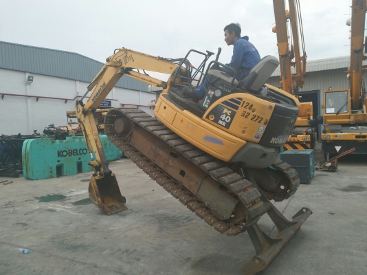 ถึงไทยแล้ว PC40MR-2 บอกคำเดียว คุ้มๆครับ ปี2006 2,900ชม. นำเข้าตรงจากญี่ปุ่น เดิมๆ ปั้มแรง เครื่องแน่น