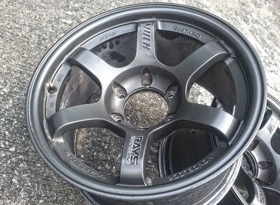 ล้อ TE37 17x9 off-0 6 รู