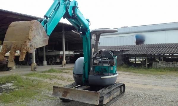 รถแบคโฮ KOBELCO 30UR. , ( รถ สวย. ) สนใจติดต่อ 081 - 6079515