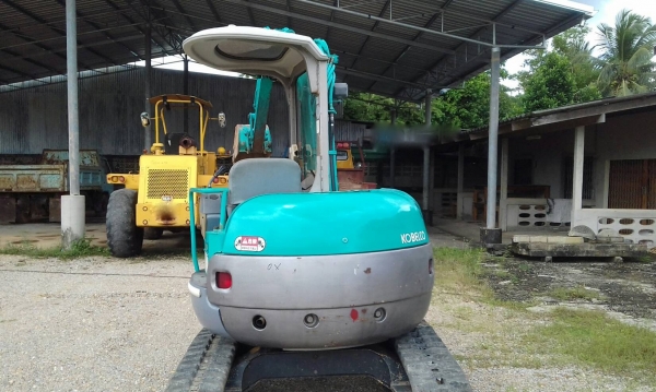 รถแบคโฮ KOBELCO 30UR. , ( รถ สวย. ) สนใจติดต่อ 081 - 6079515