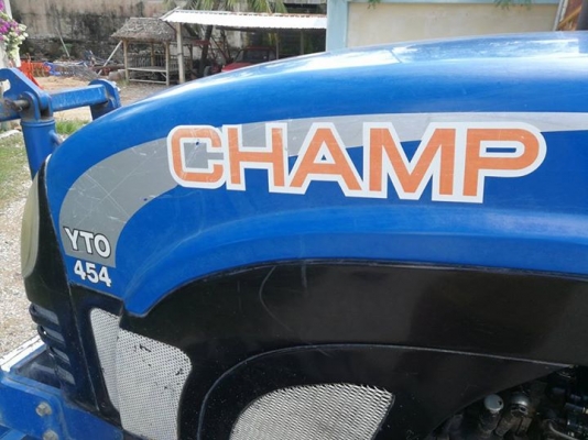 แทรกเตอร์แชมป์ YTO 454 4 WD..สวยเดิมไร้เครื่องสำอาง..ดันดินหน้า ผานหลัง