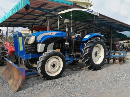 แทรกเตอร์แชมป์ YTO 454 4 WD..สวยเดิมไร้เครื่องสำอาง..ดันดินหน้า ผานหลัง