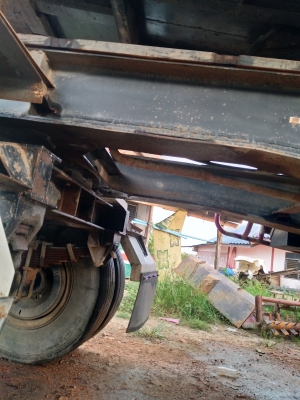 ขายครับลูก3คานแท้ยาว6.80ปี50พร้อมใช้ ครัชซีสวยยางเต็มบริดสโตนราคา46ต่อรองได้ครับ  0988500292