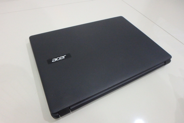 โน๊ตบุ๊ค Acer Aspire ES1-421 AMD E1-6010 Ram 2G HDD 500GB ที่ชาร์ท กระเป๋า