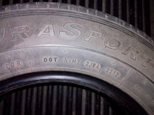 215/70R15 GOODYEAR DURASPORT ชุด 4 เส้น 2800 บาท โทร.081-427-3941