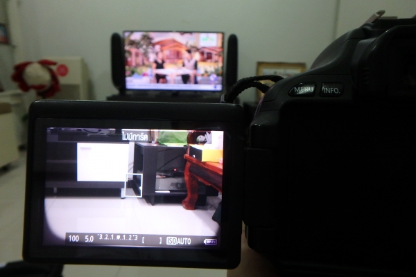 กล้อง DSLR Canon รุ่น EOS 600D 18 ล้าน เลนส์ 18-55 มีที่ชาร์ท กระเป๋า