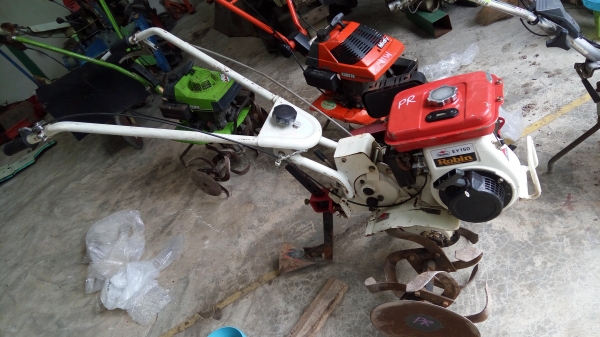 รถพรวนดิน โรบิ้น ROBIN EY150 เบนซิล สภาพดีเก่าญี่ปุ่น เครื่องดี พร้อมใช้ แถมล้อเหล็กให้ 1 คู่