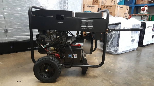 เครื่องปั่นไฟดีเซล 9KVA/9KW 1เฟส รับประกันสินค้า 1ปี มีสินค้าพร้อมส่ง