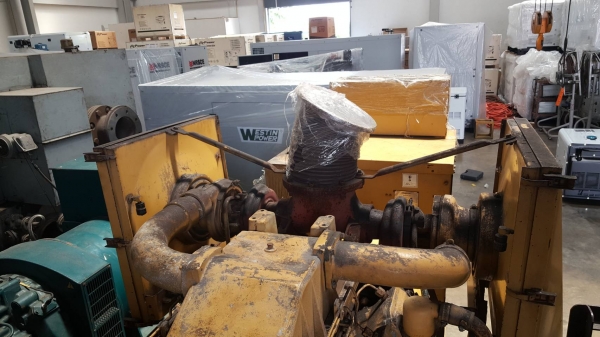 เครื่องปั่นไฟ มือสอง CATERPILLAR E3412 500KVA เครื่องปั่นไฟ มือสอง CATERPILLAR E3412 500KVA