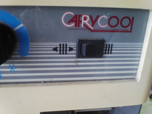 ขายแอร์เคลื่อนที่ ยี่ห้อ CarryCool ขนาด 7700 Btu ลดเหลือสามพันแปดครับ