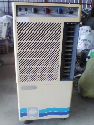 ขายแอร์เคลื่อนที่ ยี่ห้อ CarryCool ขนาด 7700 Btu ลดเหลือสามพันแปดครับ