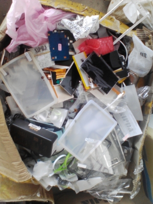 ขายอุปกรณ์มือถือแบบคละเหมารวม