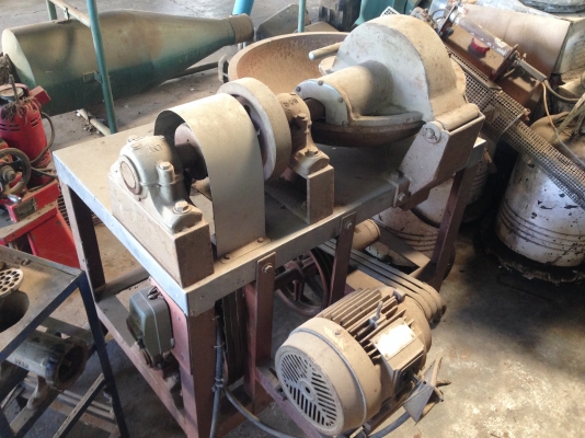 เครื่องทำลูกชิ้นแบบถาดหมุน ผสมส่วนประกอบให้เป็นเนื้อเดียวกัน (พร้อมใช้งาน)