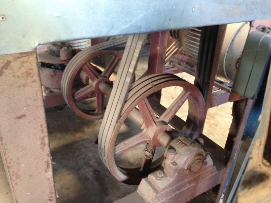 เครื่องทำลูกชิ้นแบบถาดหมุน ผสมส่วนประกอบให้เป็นเนื้อเดียวกัน (พร้อมใช้งาน) เครื่องทำลูกชิ้นแบบถาดหมุน ผสมส่วนประกอบให้เป็นเนื้อเดียวกัน (พร้อมใช้งาน)