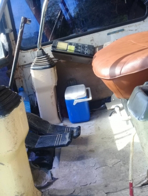 ขายรถแบคโฮ KOMATSU PC200-5 บูมยาว ระบบไฟเต็ม ไม่มีเอกสาร ราคา 750000 ขายรถแบคโฮ KOMATSU PC200-5 บูมยาว ระบบไฟเต็ม ไม่มีเอกสาร ราคา 750000