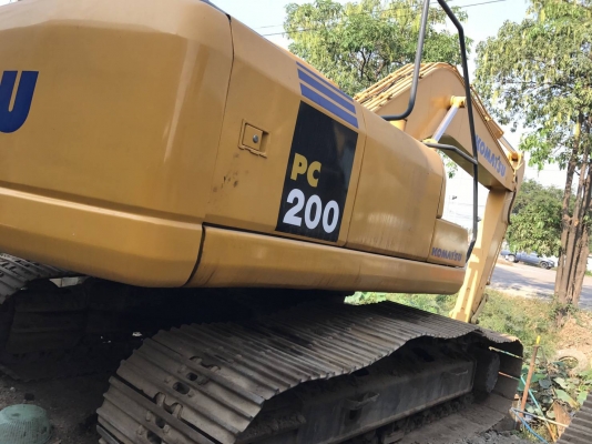 ขายรถแบคโฮ KOMATSU PC200-7 ราคา 1350000
