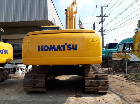 ขายรถแบคโฮ KOMATSU PC200-7 บูมยาว เอกสารเล่ม ราคา 1800000