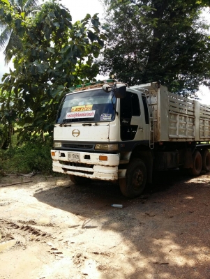 ขายด่วน 10ล้อฮีโน่ 2 เพลา