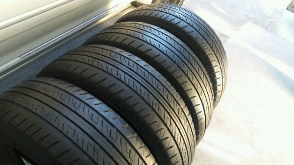 ขายยาง Dunlop 265 65 17 ปี 16